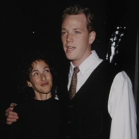 Robert Duncan McNeill